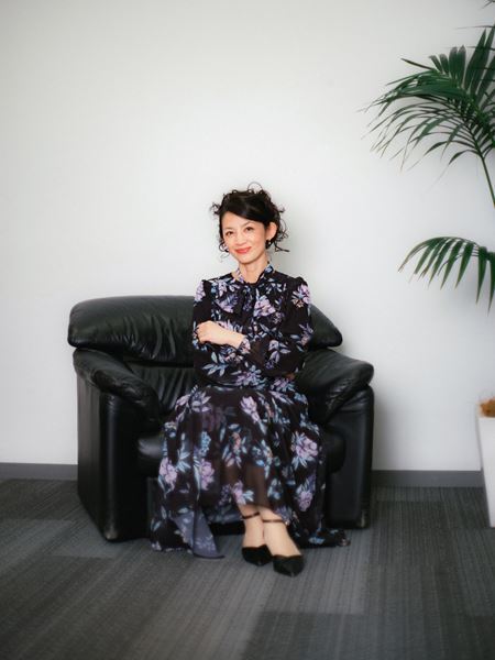 「目標は88歳までステージに立つこと」西村由紀江が40周年ベストアルバムで振り返る、バブルからストリーミング時代を生き抜いたピアノ人生