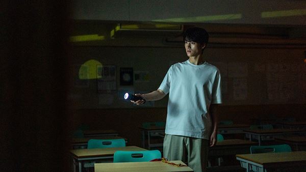 体験型イベント『どこか奇妙な職業体験 夜の学校調査員』詳細発表　脚本・演出は三浦直之（ロロ）