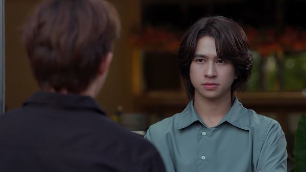 Snow Man向井康二×マーチが急接近！ タイドラマ『Dating Game』第4話の場面写真11点＆予告編公開