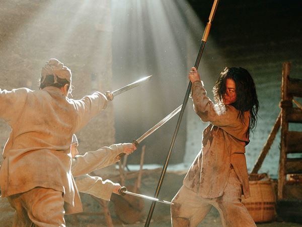 亀梨和也が稀代の槍使いを演じて「新しい自分を見つけた」 連続ドラマ『北方謙三　水滸伝』新カット3点公開