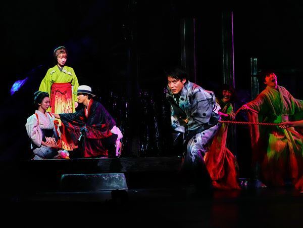 木村達成らが魅せる鏡花の世界！ 舞台『黒百合』開幕コメントと舞台写真、トレーラー映像が到着