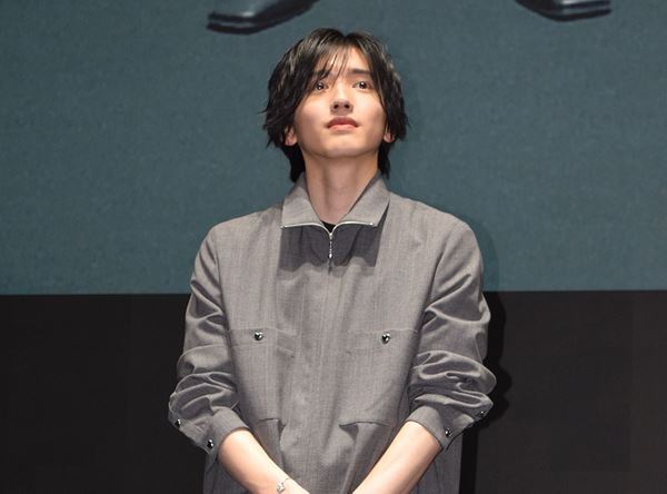 道枝駿佑＆生見愛瑠が韓国語で挨拶！ 映画『君が最後に遺した歌』舞台挨拶に現地ファンが熱狂