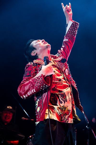 怒髪天・増子直純還暦ライブレポート──  祝福と涙の果てに“紅白”を想像させた夜