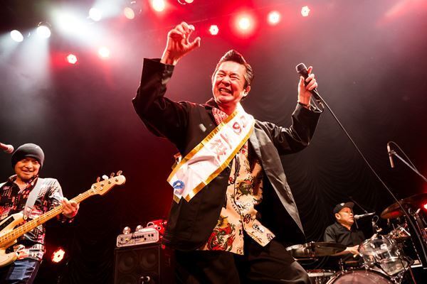 怒髪天・増子直純還暦ライブレポート──  祝福と涙の果てに“紅白”を想像させた夜