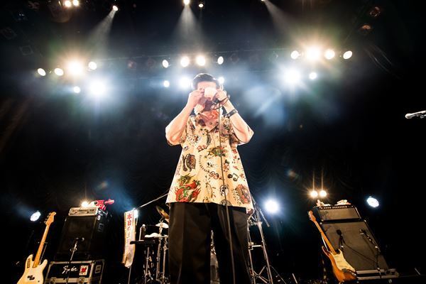 怒髪天・増子直純還暦ライブレポート──  祝福と涙の果てに“紅白”を想像させた夜