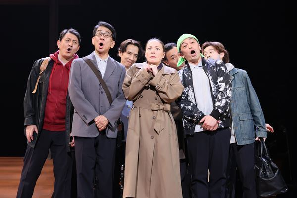 天海祐希、香取慎吾ら15名が100役以上を演じ分ける！ 三谷幸喜新作『新宿発8時15分』東京公演が開幕