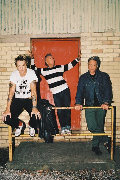 The Living End、17年ぶり来日ツアー記念　50名限定プレミアムイベントを原宿で開催