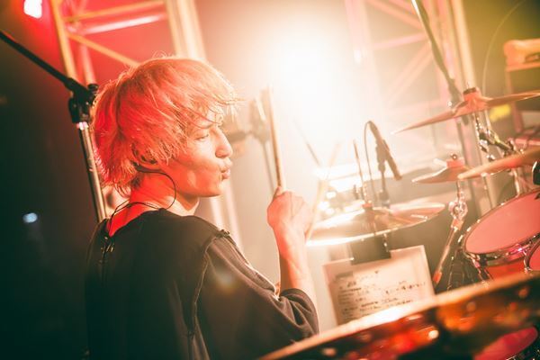 【Laughing Hick ライブレポート】終わりではなく始まりを刻んだツアーファイナル「最高を更新し続けた」過去一番の熱い空間