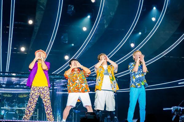 TUBE、41年目の夏もハマスタで大熱狂！ 松山千春も登場した『No TUBE, No Summer.』オフィシャルレポート　WOWOWで10月4日放送・配信