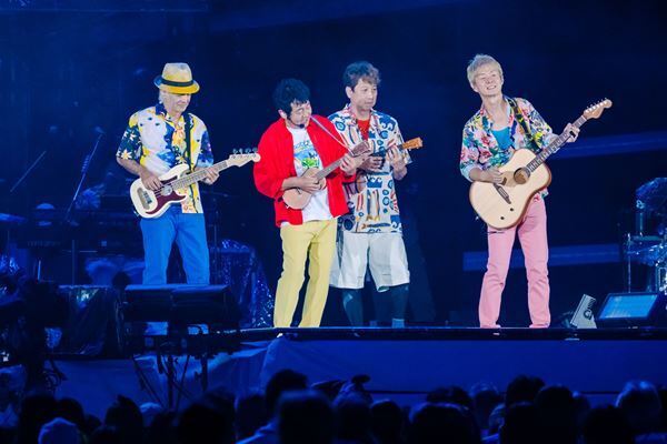TUBE、41年目の夏もハマスタで大熱狂！ 松山千春も登場した『No TUBE, No Summer.』オフィシャルレポート　WOWOWで10月4日放送・配信