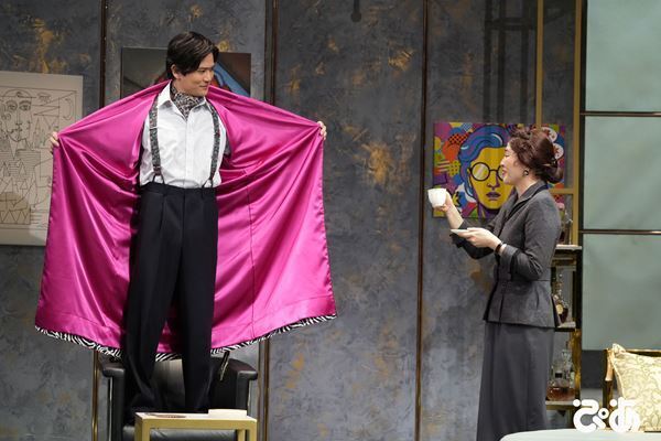 稲垣吾郎「僕にぴったりですね（笑）」――スター俳優の孤独を演じる『プレゼント・ラフター』開幕