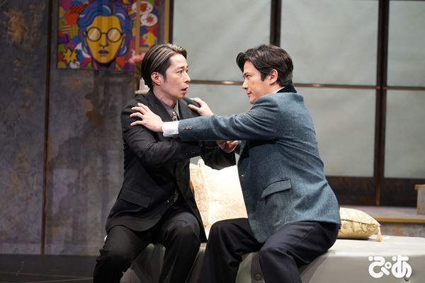 稲垣吾郎「僕にぴったりですね（笑）」――スター俳優の孤独を演じる『プレゼント・ラフター』開幕