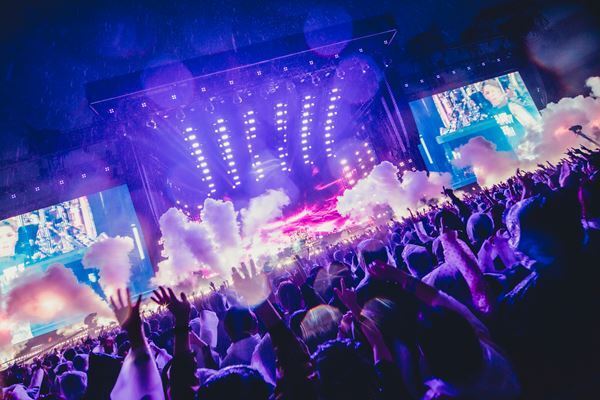 ONE OK ROCK、DETOXツアーを完走！全世界53都市で累計約80万人を動員