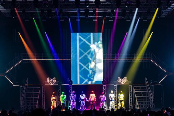 ICEx、“青春のすべて”を懸けた3年間を体現した一夜「ICEx 3rd Anniversary Concert 2026 "ICEx School“」ライブレポート