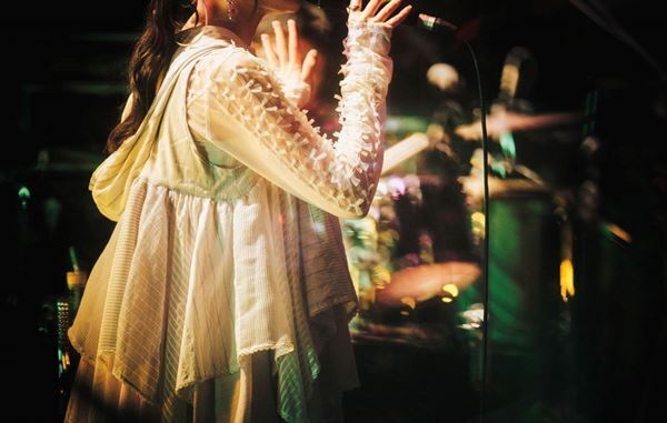 りりあ。5都市を巡った初のアジアツアー『Asia Tour OneMan Live「秋の予兆」』完走　各地を熱狂させ、次なるステージへ【オフィシャルレポート】