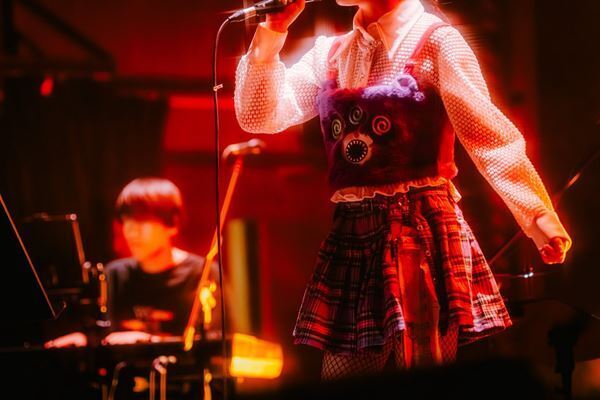 りりあ。5都市を巡った初のアジアツアー『Asia Tour OneMan Live「秋の予兆」』完走　各地を熱狂させ、次なるステージへ【オフィシャルレポート】