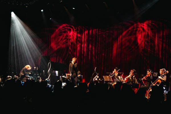 INORAN、ビルボードツアー開幕　真矢のレガシーを受け継ぎ「LUNA SEAもソロも全力で続けていく」【オフィシャルレポート】