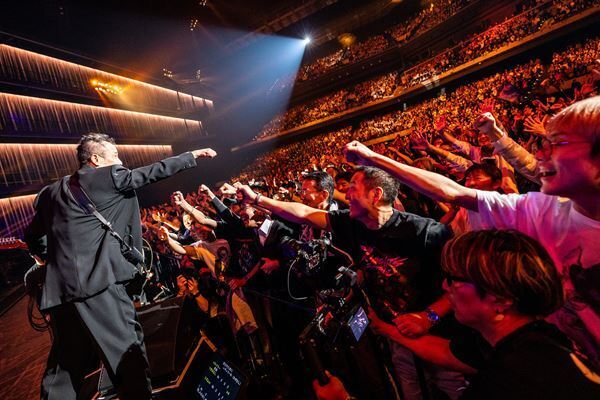 長渕剛、魂の19曲を刻む　Kアリーナ横浜公演を完全収録したライブ音源配信