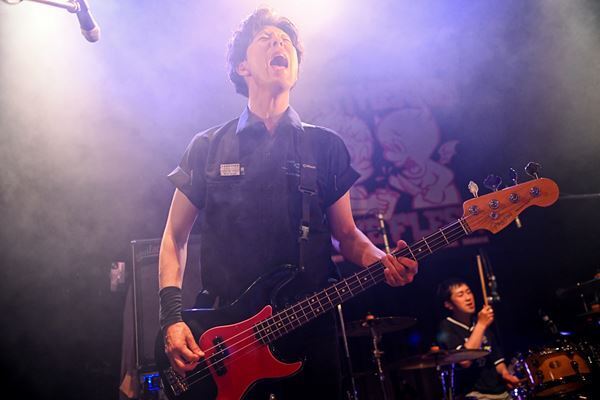 Northern19、新名盤を引っ提げた全国ツアーが渋谷で完結！ 盟友dustboxと生み出した圧巻の熱気とシンガロング