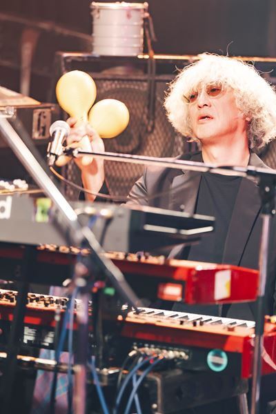 GRAPEVINE『SOMETHING SPECIAL 2026』柴田聡子との共演、刺激し合う両者が起こした化学反応がとてつもない音楽時間を作り上げた東京公演をレポート