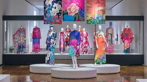 『生誕100年　森英恵 ヴァイタル・タイプ』国立新美術館で　日本初公開！ メトロポリタン美術館所蔵の貴重な衣装も初公開