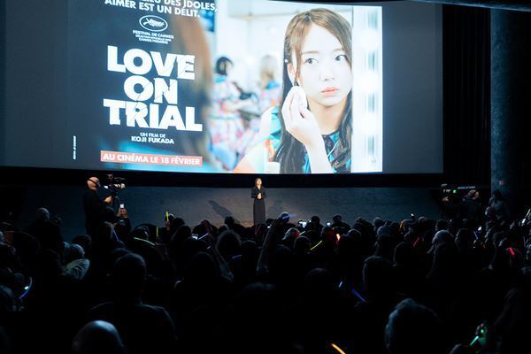 齊藤京子「ドキュメンタリーのようなリアルな作品に」 映画『恋愛裁判』パリ先行上映で500人が熱狂