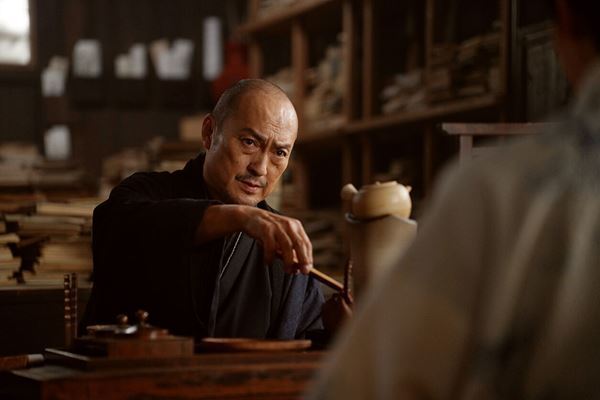 柄本佑、渡辺謙、長尾謙杜が魅せる、江戸歌舞伎の香りただよう秀逸なミステリー『木挽町のあだ討ち』──【おとなの映画ガイド】