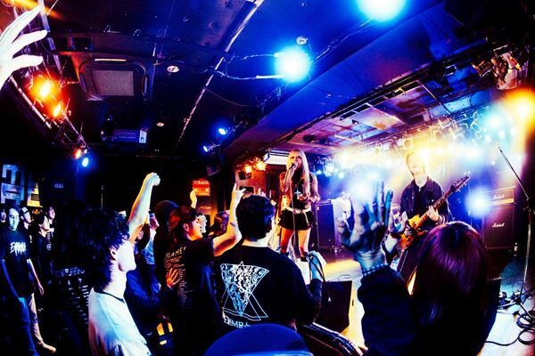 『Grasshopper vol.39』最も激しく、最も自由な一夜――Dimrays、Earthists.、The Cards I Playが渋谷で共鳴した熱狂のライブレポート