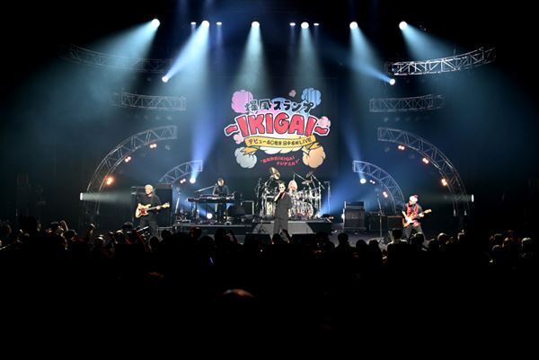 中高年パワー全開！ 爆風スランプ40周年ツアー最終日をレポート「再会はまたいつの日か、あの場所で」