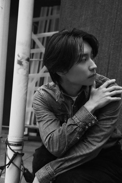 阿部顕嵐×山崎一インタビュー　閉じ込めた本音を解き放つ舞台『The Closet Revue』