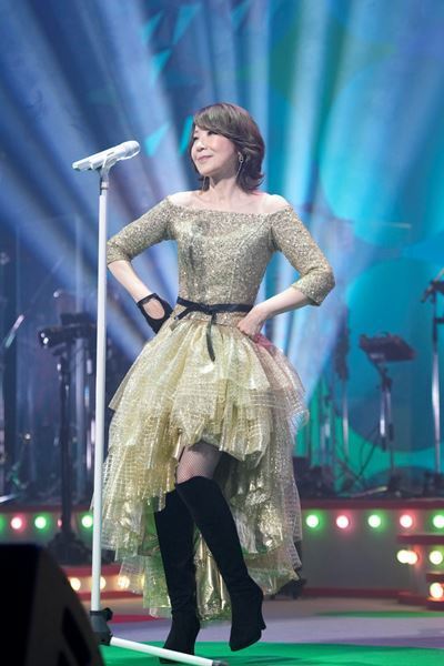 伊藤 蘭、キャンディーズ名曲12曲と趣里との特別共演で魅了　ツアー東京公演レポート【オフィシャルレポート】