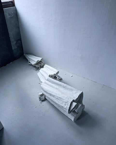 『能登とartists』横浜・そごう美術館で　能登半島地震から2年。能登への想いを作品にする11組が参加