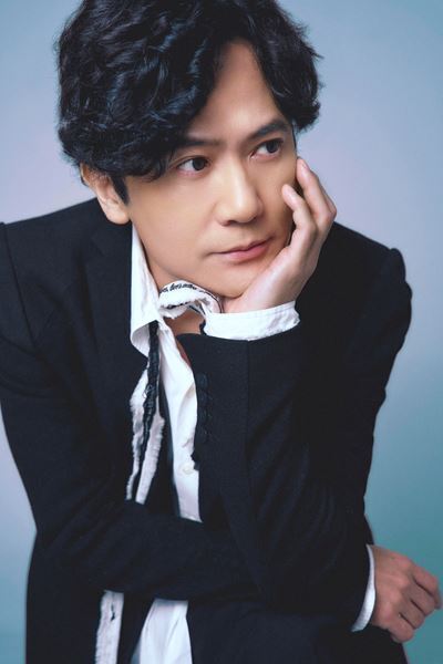 稲垣吾郎が挑む“愛されたい偏屈男”の魅力とは？ 舞台『プレゼント・ラフター』でスター俳優役