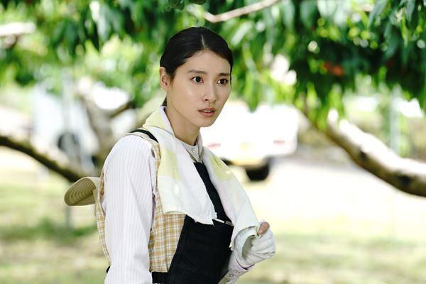 土屋太鳳が映画『盤上の向日葵』に出演　坂口健太郎の元婚約者役