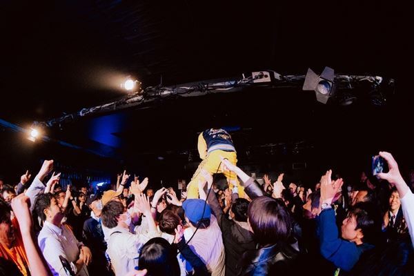 THE DO DO DO’s！初の東京ワンマンで魅せたロックスターの輝きと初期衝動の爆発 ツアーファイナル新代田FEVER公演をレポート