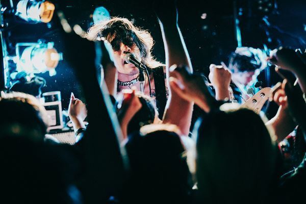 HONEST × May Forth、名古屋の盟友が下北沢で激突　『Grasshopper vol.41』レポート