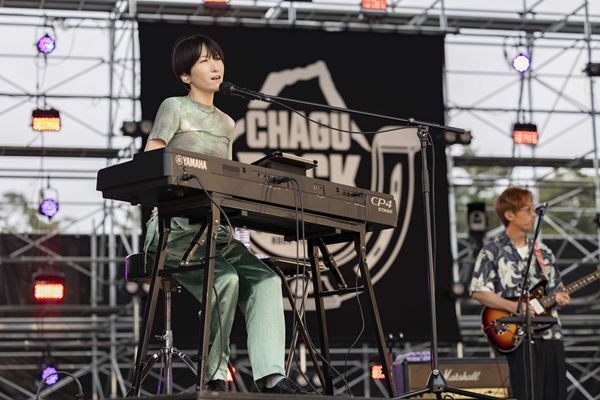 .ENDRECHERI.がフィナーレ　日食なつこ、きゃりーぱみゅぱみゅ、Kroiら出演『CHAGU CHAGU ROCK FESTIVAL 2026』2日目レポート