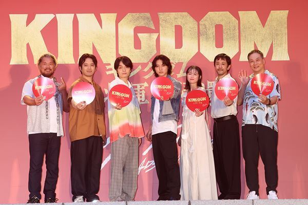 山﨑賢人＆清野菜名が熱い想いを語る『キングダム 大将軍の帰還』飛信隊密着ドキュメンタリー映像公開