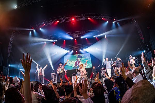 SEAMO、20周年ツアー完結！豪華ゲストが続々登場、名古屋HIPHOPを代表する“三英傑”がステージに集結【オフィシャルレポート】