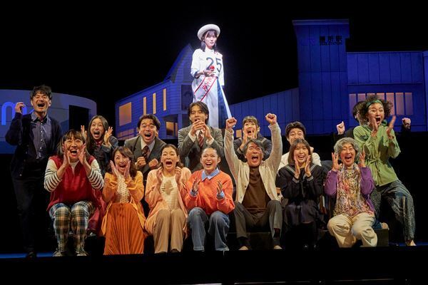 山下美月×藤野涼子が極上のコンビ感！ 滋賀・大津の名所も再現された舞台『成瀬』が開幕