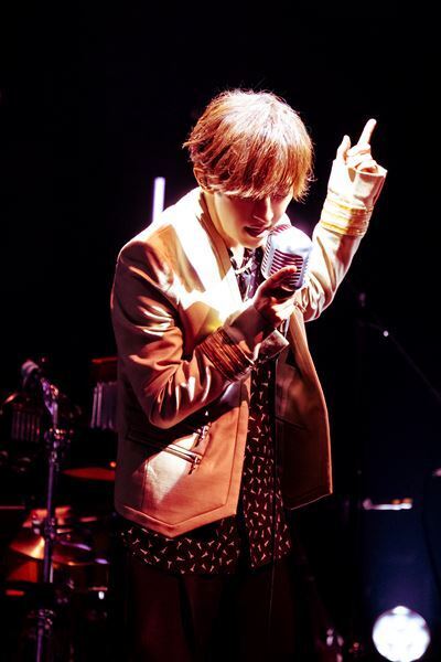 【TETSUYA & Like-an-Angelライヴ特集 PART2】 「こんなTETSUYAは初めて観た」 初のアコースティック編成で見せたヴォーカリストとしての“凄み” ＜TETSUYA　Billboard　LIVE TOKYO＞ライヴレポート