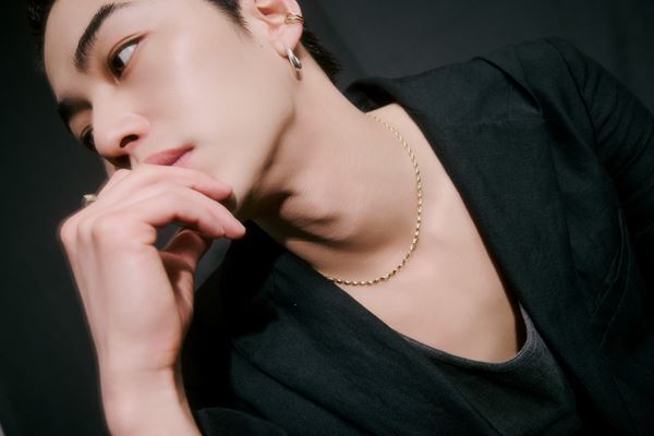 綱啓永×高橋侃「お互いがいないとダメ」な関係から「ボクシング兄弟役」の野望まで！？ 撮影現場で起きた“化学反応”の正体