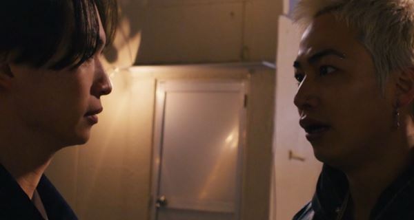 綱啓永×高橋侃「お互いがいないとダメ」な関係から「ボクシング兄弟役」の野望まで！？ 撮影現場で起きた“化学反応”の正体