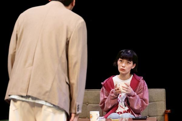 玉田真也「面白いものができると信じて」 玉田企画の新作公演『光る』が開幕