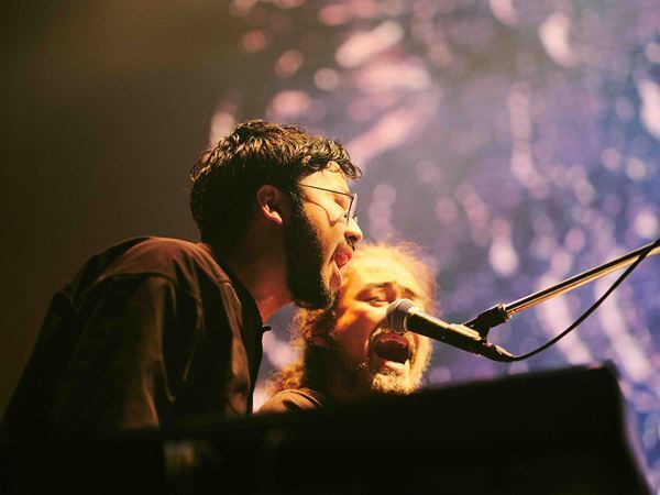 ROTH BART BARON が描いた“青”の軌跡 ーー 三船雅也が曝け出した現在地と真価を刻んだツアー最終公演をレポート