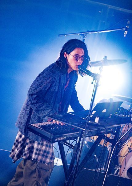 【Dios ライブレポート】新たな表現に挑んだワンマン『Mirrored』　壮大な物語の先に描いた“これから”