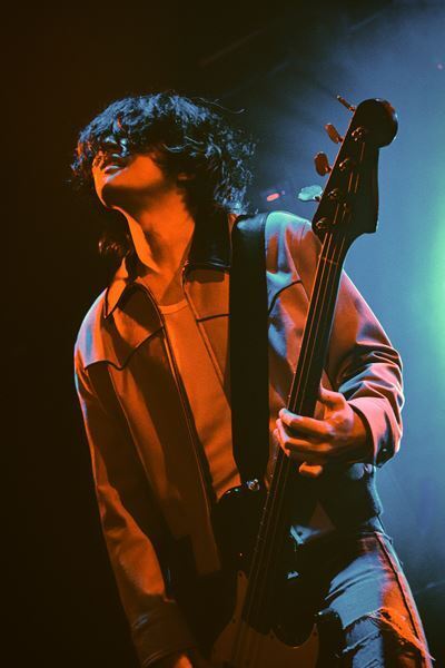 [Alexandros]、ファンクラブツアー『FC TOUR "ACCESS ALL AREA"』が横浜ベイホールで開幕