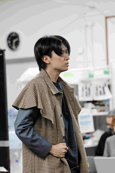 ミュージカル『最後の事件』稽古場レポート到着　3名のドイルと3名のホームズによる9通りの化学反応