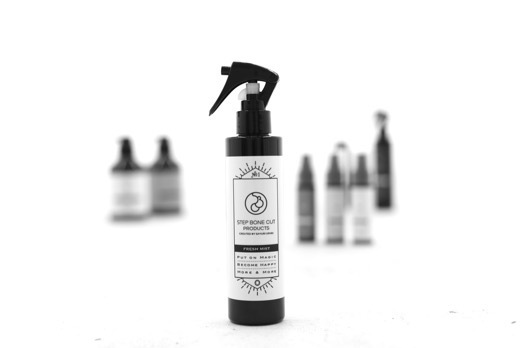 小顔を叶える！特許取得のカット技術とヘアケアコスメ