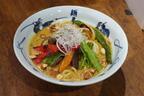 麺屋武蔵から動物系不使用の「ベジ白湯カレー麺」が限定発売